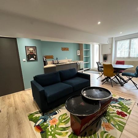 Studio Talant Luaran gambar